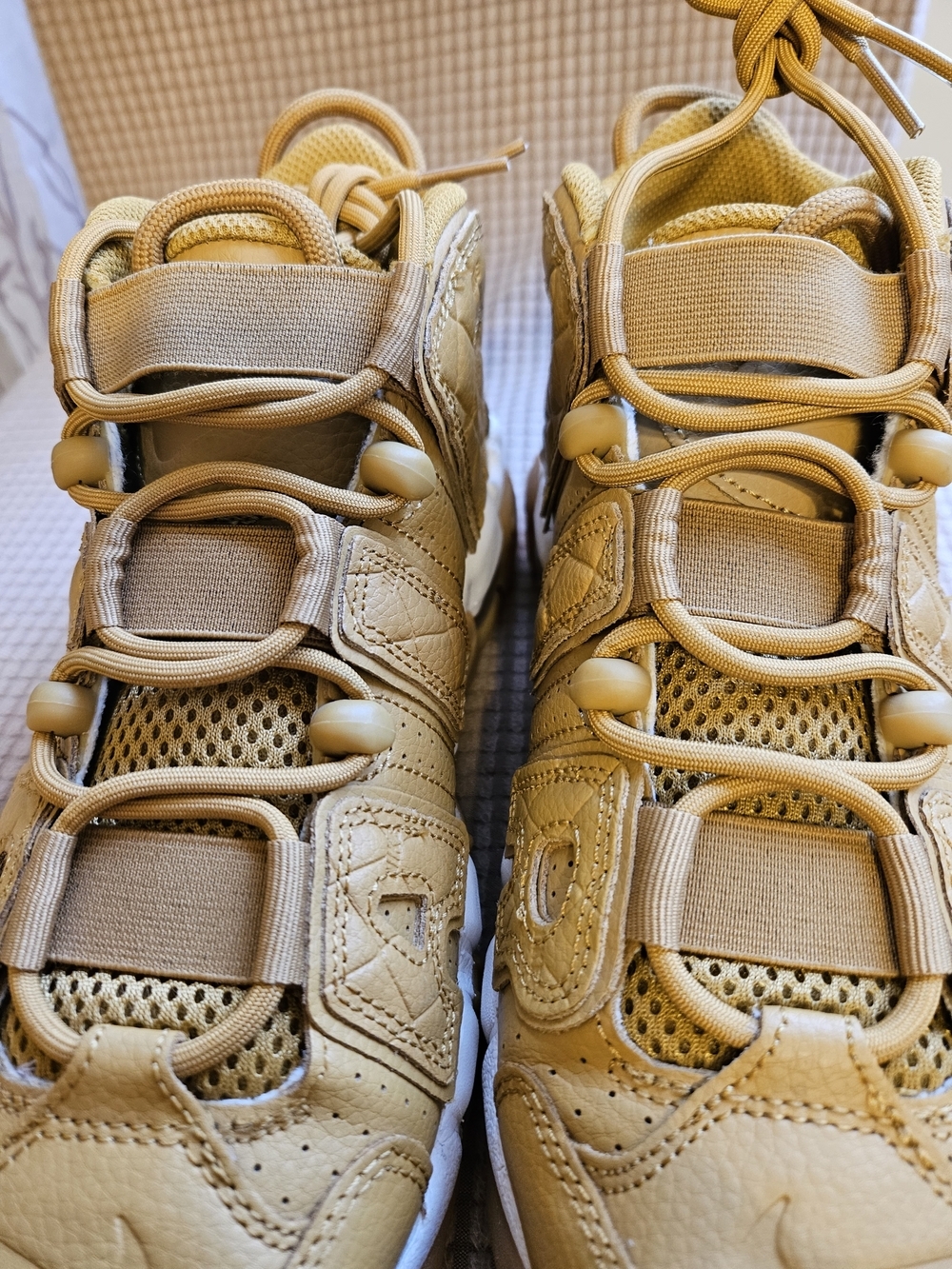 Nike Air More Uptempo Wheat Quilted (W) - Picture 12 of 16